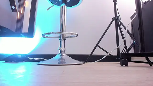 Mia_Dreaam webcam