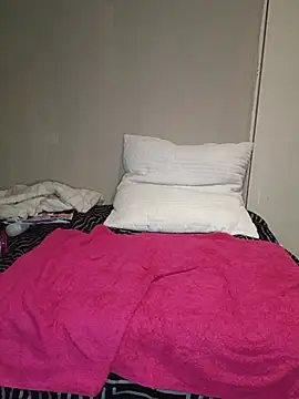 Camila_loveme webcam
