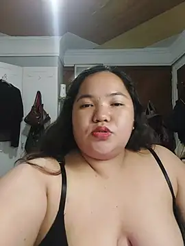 LianaCruzado webcam