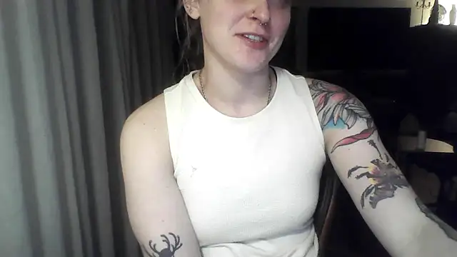 LeaWetGirl