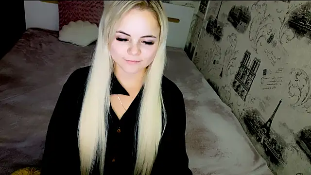 lovely-eyes webcam