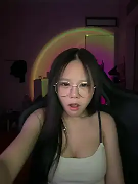 Emely-lysea webcam