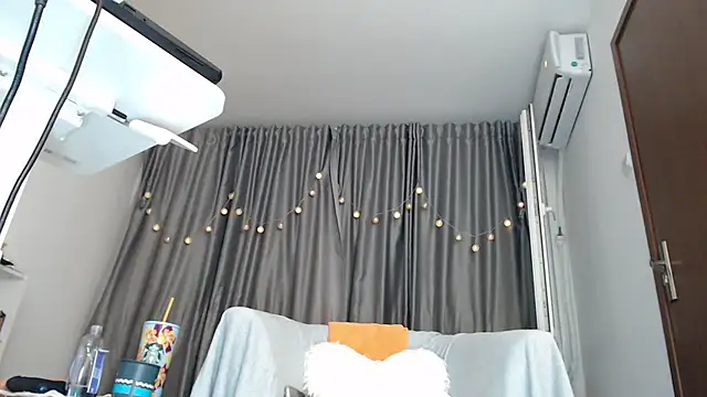 Babe_Licious webcam