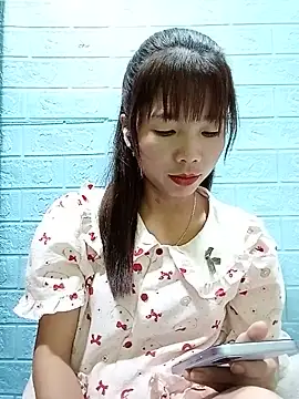 AmyLinee01 webcam