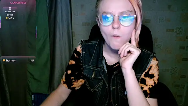 __Freya___ webcam