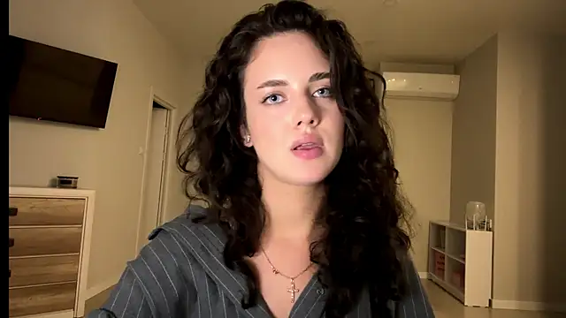 A_Milly live cam on StripChat