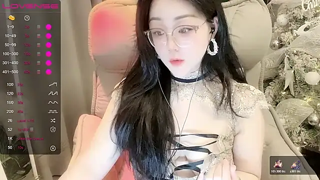 monica-666888- (F milf) - ❀年年有风, 风风吹年年, 慢慢即漫漫