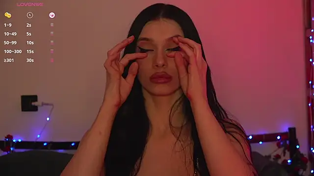 Olivia_Faye webcam