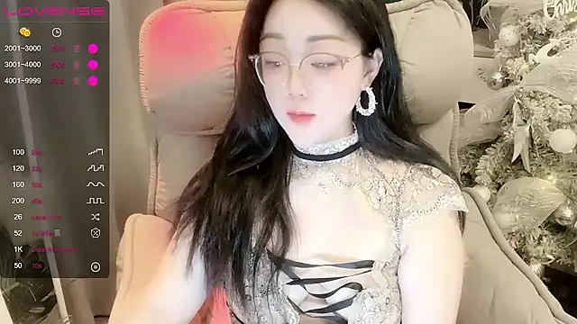 Monica-666888- webcam