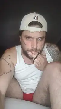 Titilouonlyf69 webcam