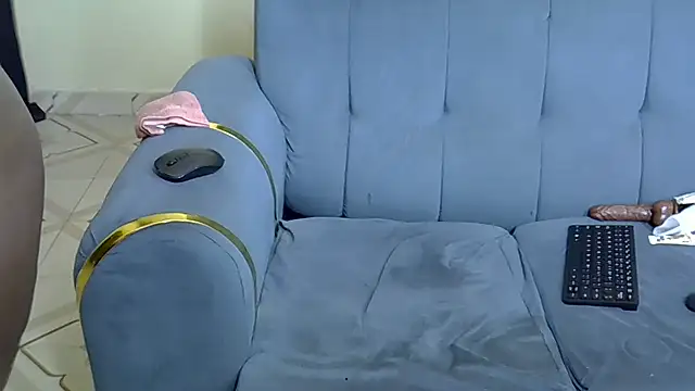 nicolesbiggy webcam