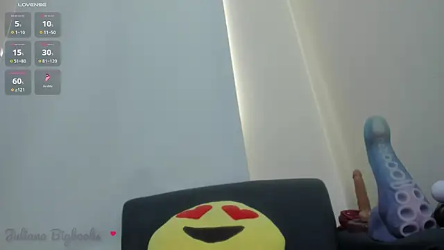 Juliana_bigboobs webcam