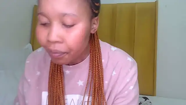 Bella_2025 webcam