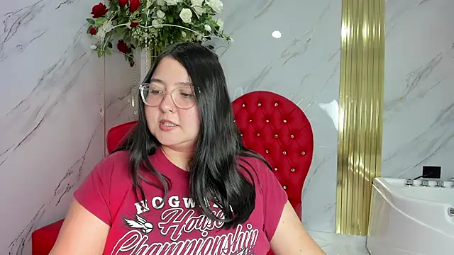 Dulce_meow live cam on StripChat