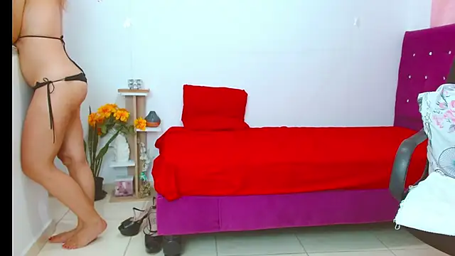 chantalsemenova1 webcam