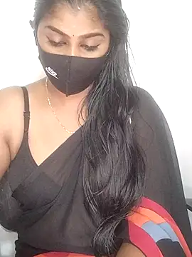 Tamil_Azhaghi webcam