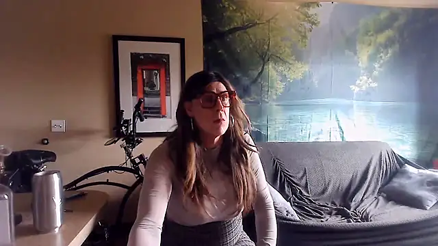 LovingLori webcam