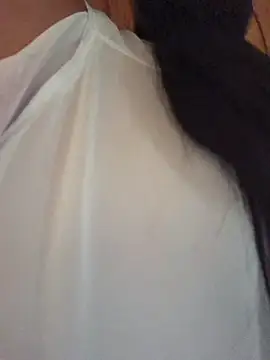 Jenifer_em live cam on StripChat