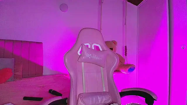 uchiiky_doll webcam