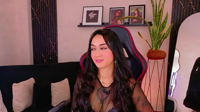 EmmyEvans1 webcam