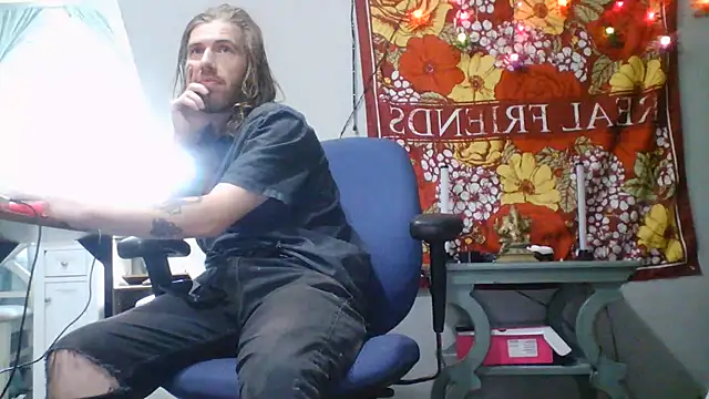 Explosive_andyy webcam