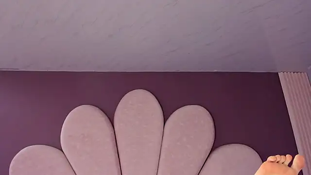 LolaGray__ webcam