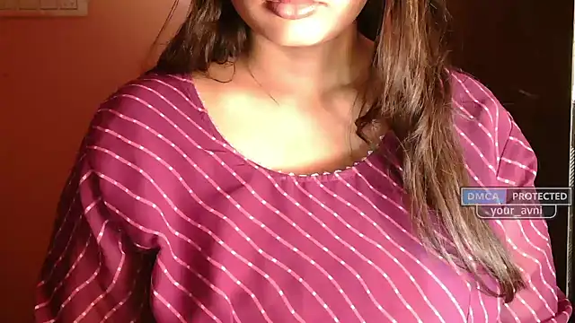 your_avni live cam on StripChat