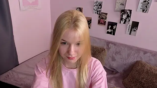BeataWheat live cam on StripChat