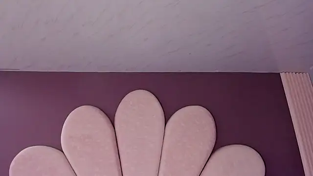 LolaGray__ webcam