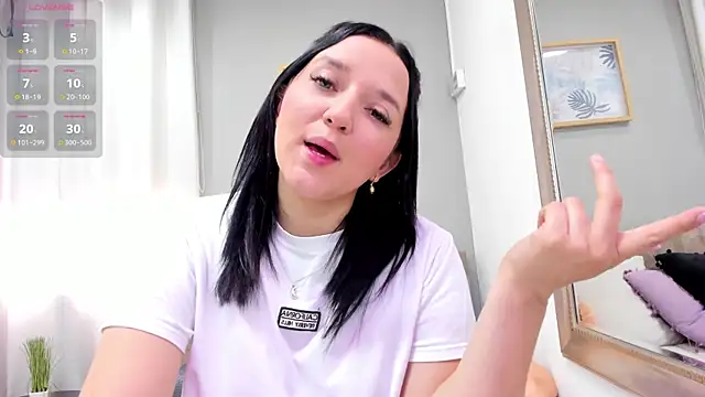 _EmilyJireh_ live cam on StripChat