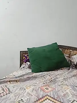 Aameesha live cam on StripChat