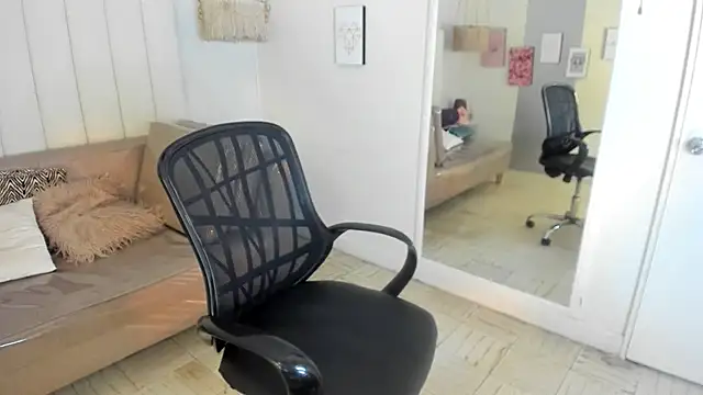 veronica_b07 webcam