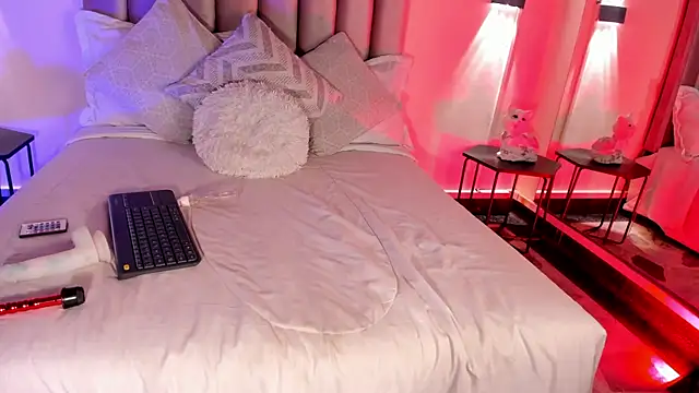 Isis_Moon webcam