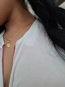 Jenifer_em webcam