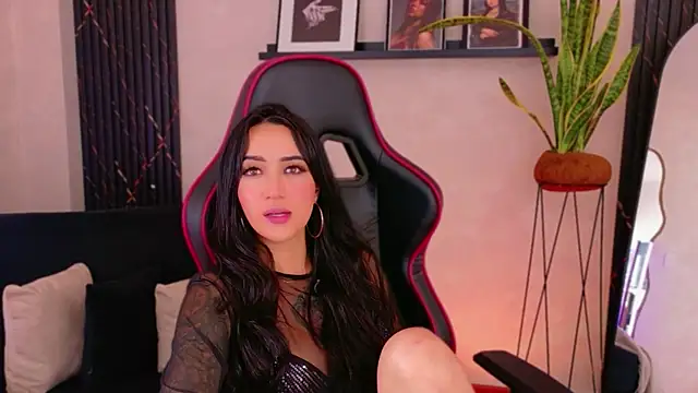 EmmyEvans1 webcam