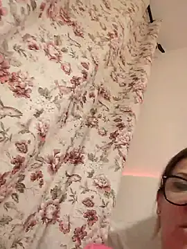 nikytax (F milf) - Tease NikytaX 🔴👈