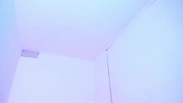 milkqueenboobs webcam
