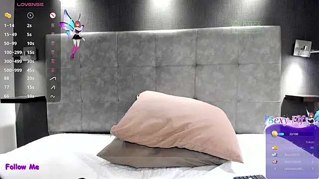 Valerie__Saenz webcam