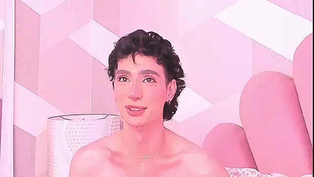 KylieMonnett webcam