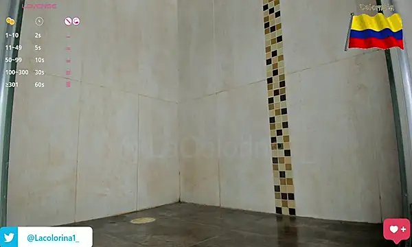 Lacolorinaa live sex cam