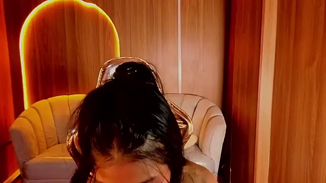 Alina_b_ webcam