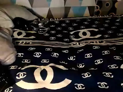 Trish_CurveCock webcam