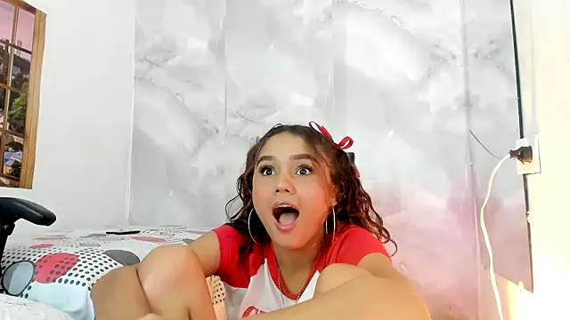 MarianaManzur webcam