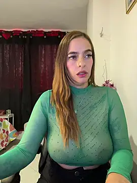 Alessandra_Schmoll live cam on StripChat