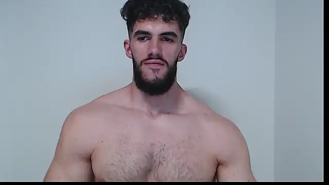hiddenf live cam on StripChat