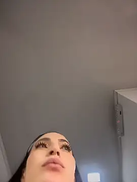 IAmNobodyXXX webcam