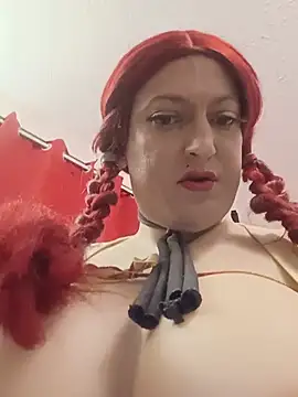 sissytrapdolly24 webcam