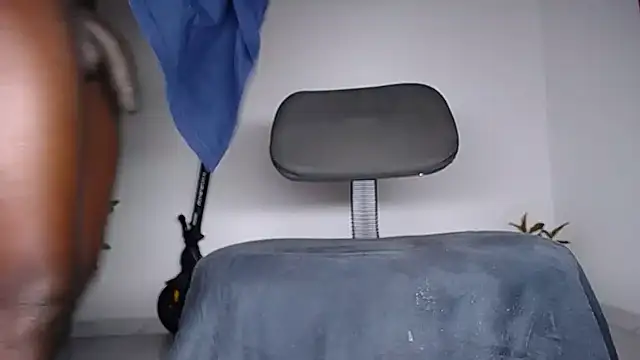 maxjones_2 (M young) - masturbate