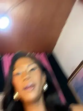 Tarah_victoria_collins webcam