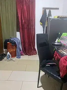 Pornhouse420 webcam